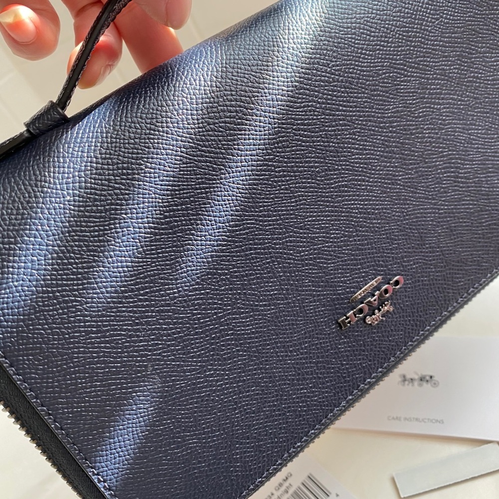 New coach wallet